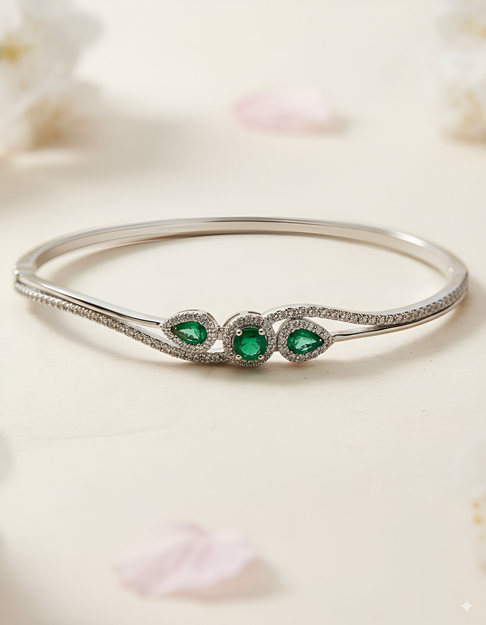 Emerald Flow Silver Bangle - Image 2