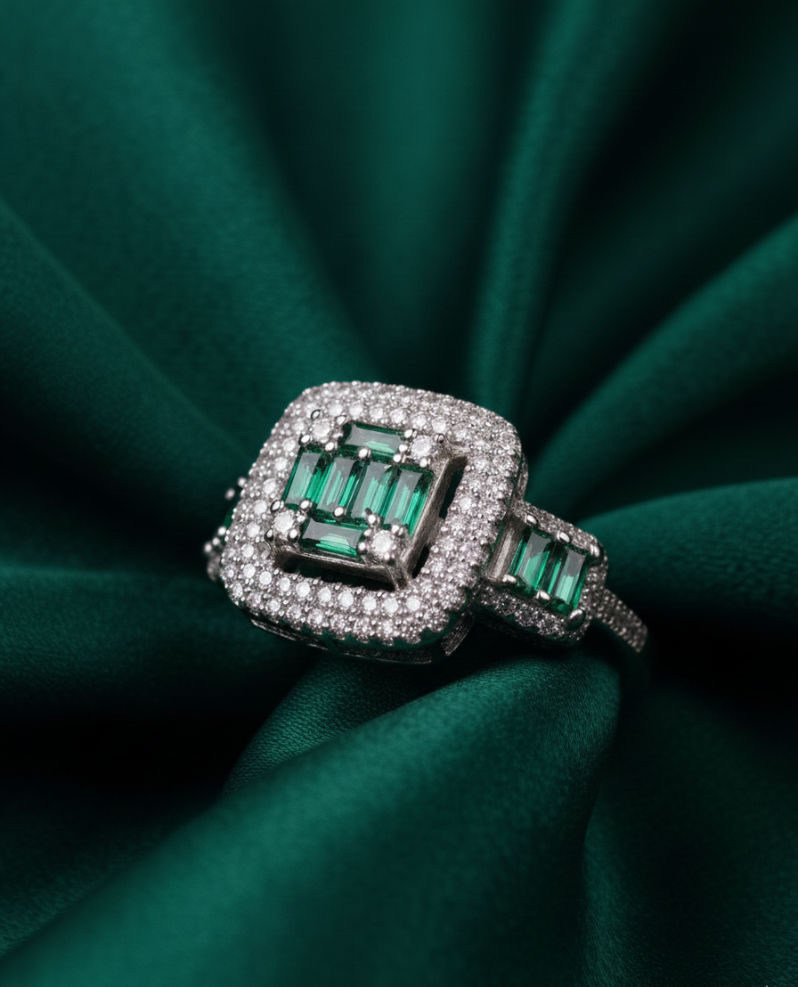 Emerald Royale Halo Silver Ring